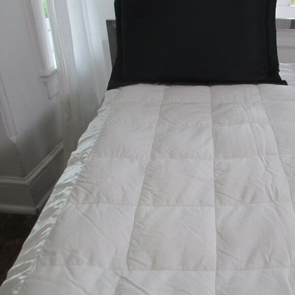 ROYAL VELVET DOWN BLANKET - Picture 11 of 15